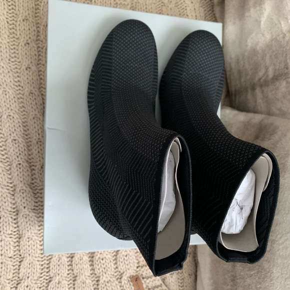 Rockport TM oaklee stretchy boots - Picture 3 of 5